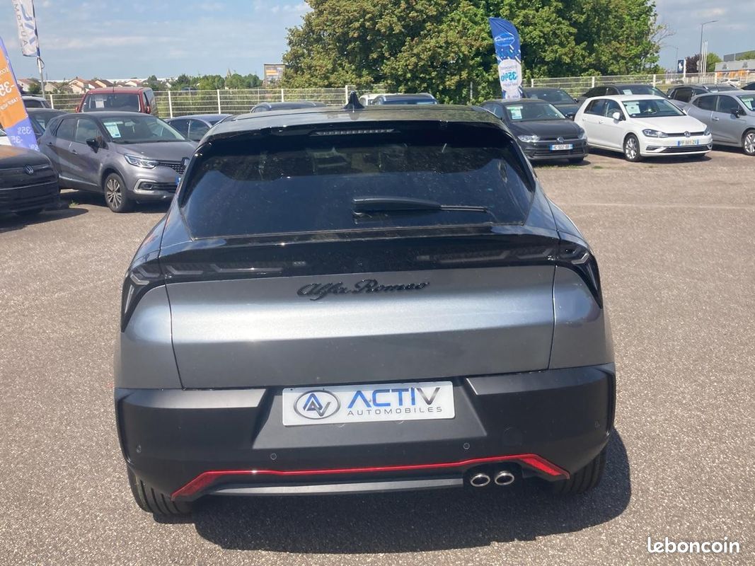 ALFA ROMEO JUNIOR 1.2 ibrida 145 speciale e-dct6 (image 6)