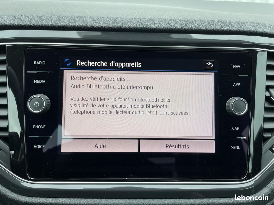 VOLKSWAGEN T-ROC CARAT / 2.0 L TDI / 150 Ch / 4 MOTION / BV DSG / 1 ERE MAIN / TOIT OUVRANT (image 28)