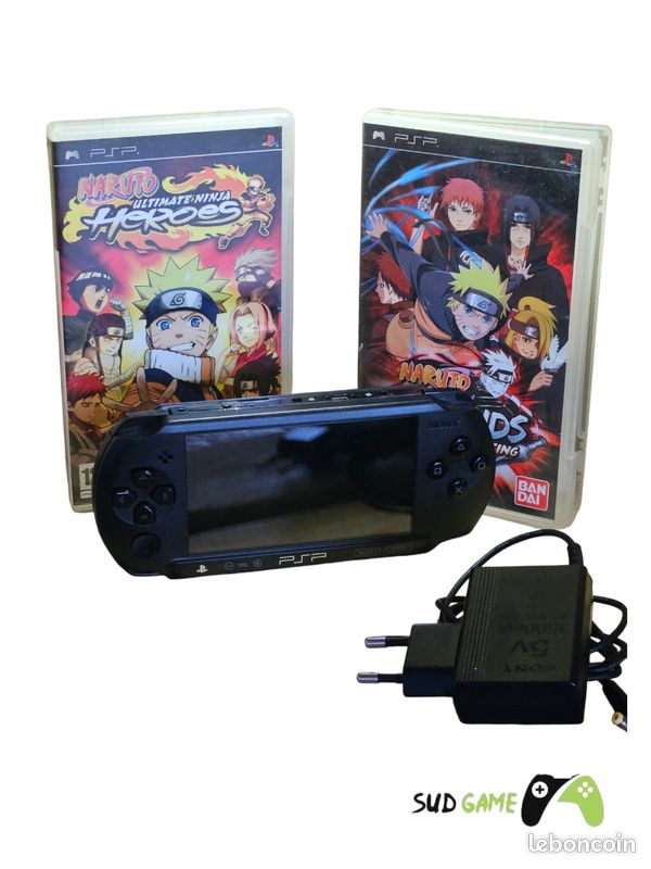 PSP Street E1004 + 3 Jeux - Consoles