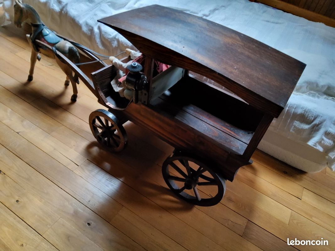Charette en bois (image 2)