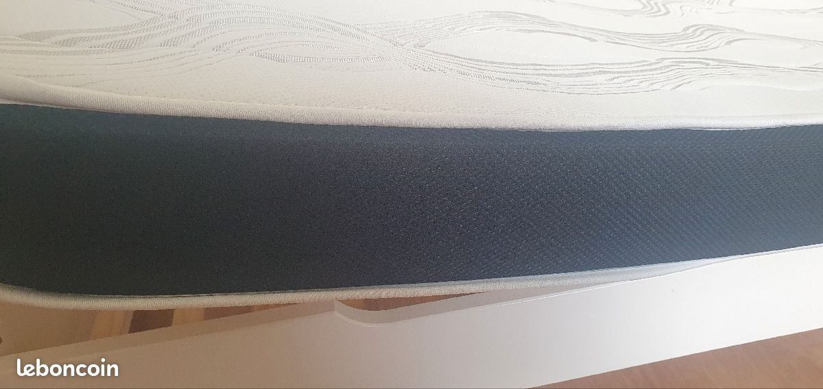 Lit Bébé en pin massif Évolutif Enfant Motifs Hiboux 140x70 + Matelas très bon état (image 10)