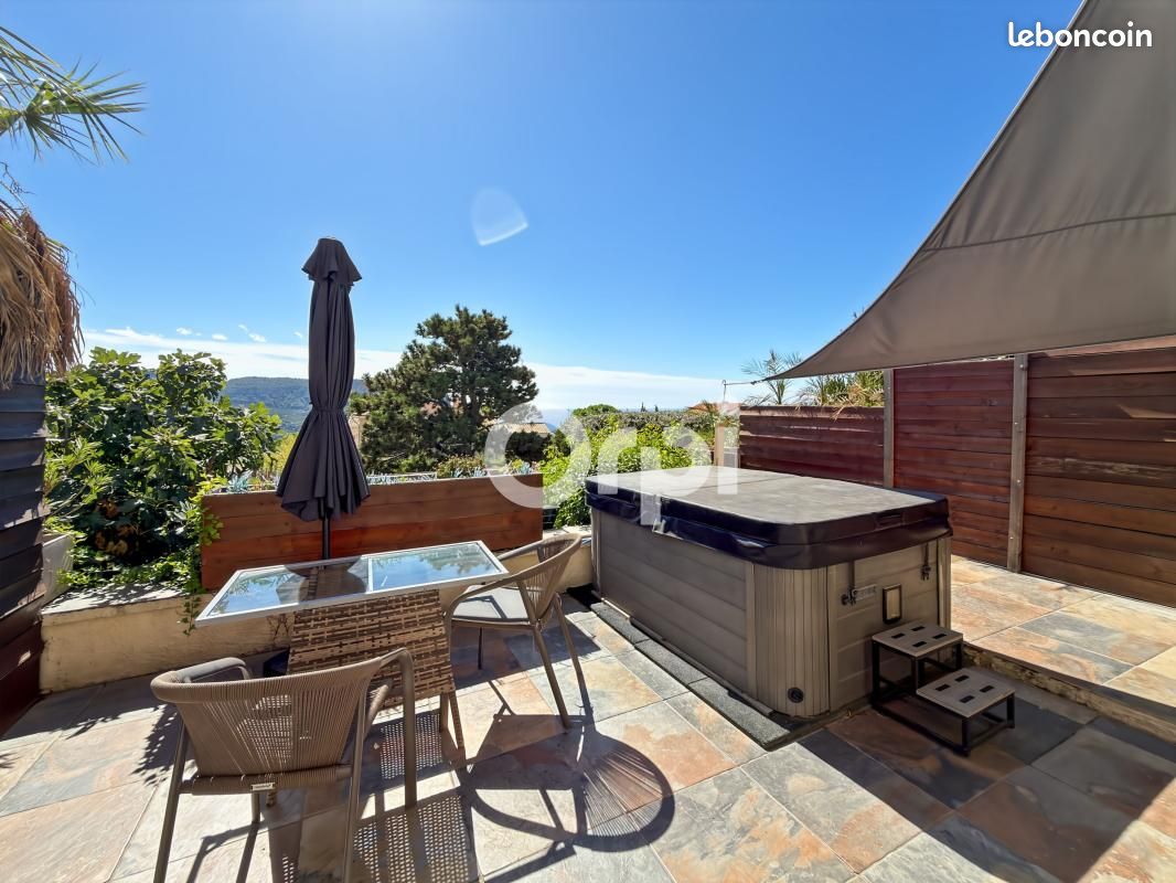 Maison 3 pièces 77 m² · à Cassis · 77 m² · 645 000 €