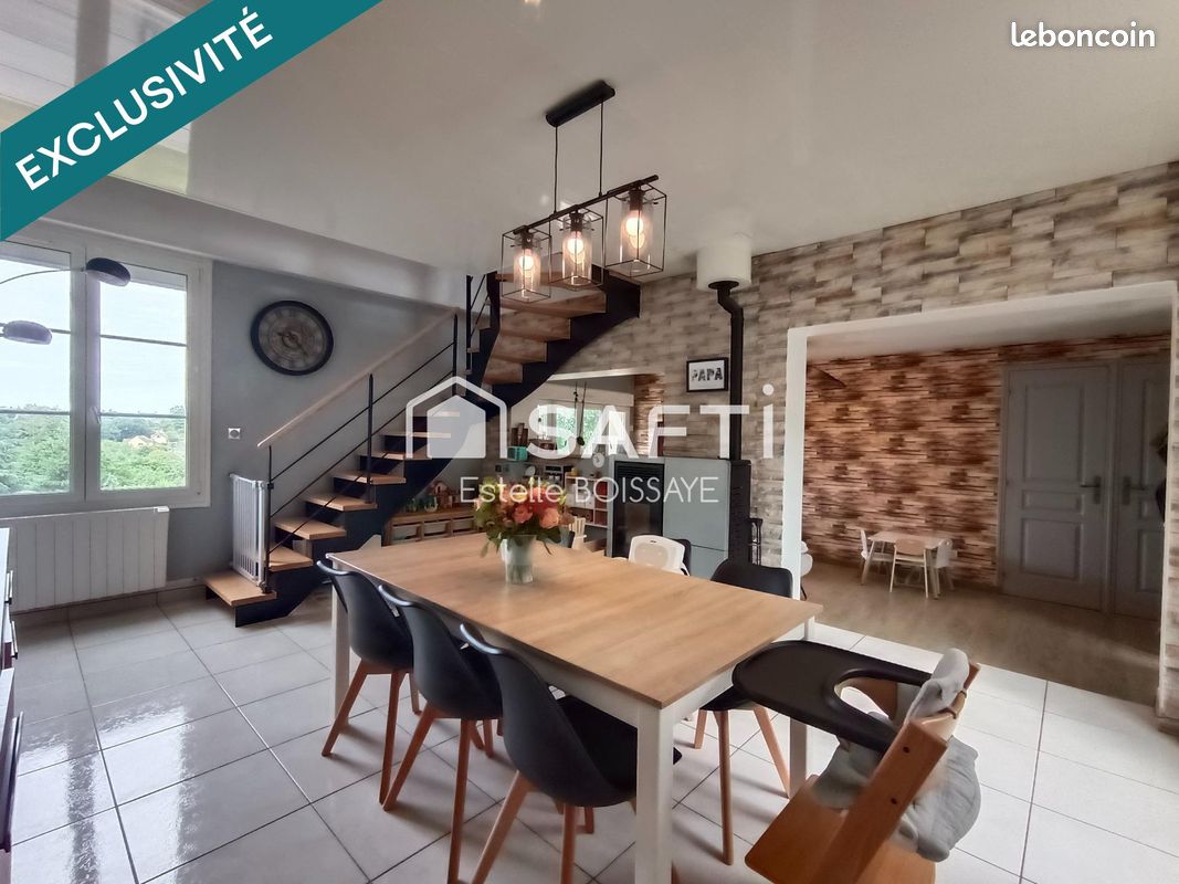 Maison 5 pièces 91 m² · à Vire Normandie · 91 m² · 179 500 €