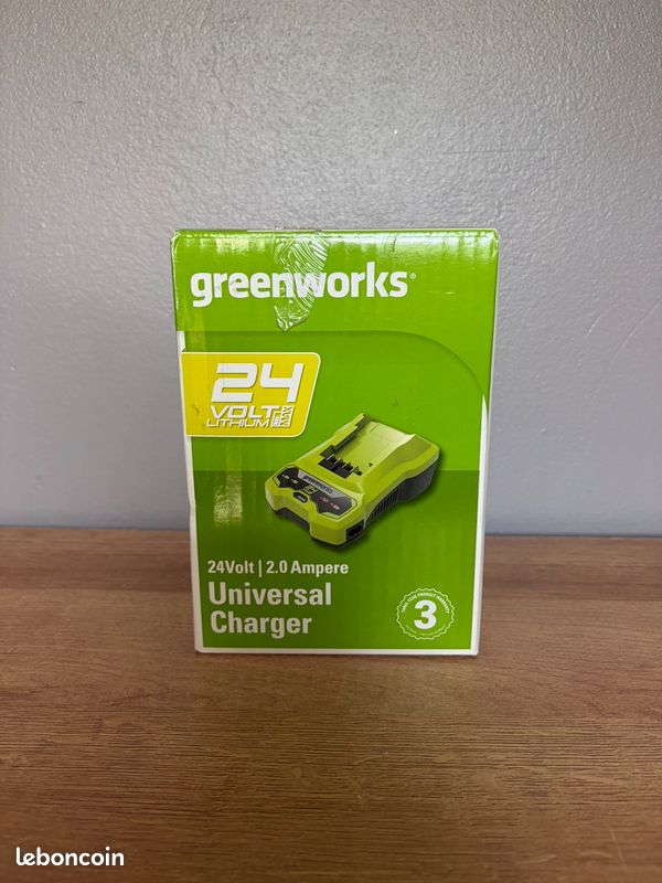 Chargeur universel Greenworks 24V 2A – Neuf (image 1)