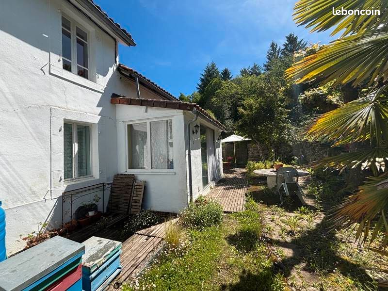 Maison 5 pièces 141 m² · à Cussac · 141 m² · 176 714 €