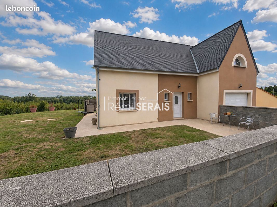 Maison 6 pièces 140 m² · à Falaise · 140 m² · 281 250 €
