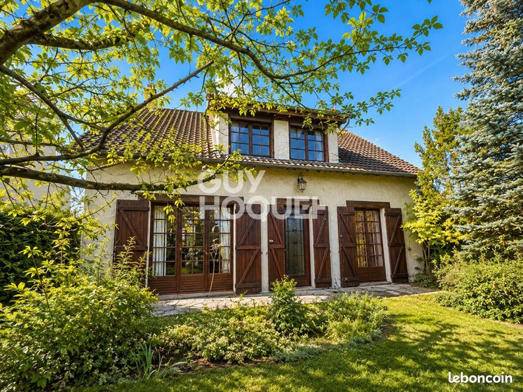 Maison 5 pièces 118 m² · à Anet · 118 m² · 201 500 €