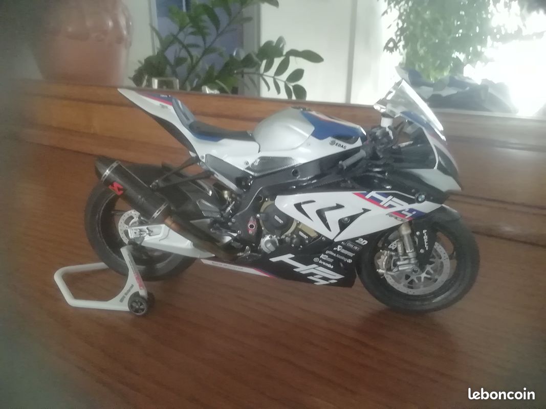 Maquette moto (image 4)