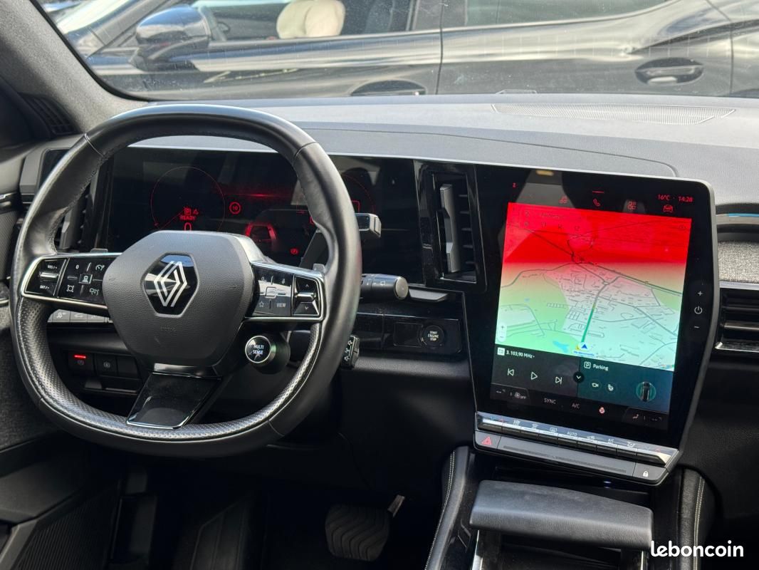 Renault Espace VI E-Tech hybrid 200 Techno (image 4)