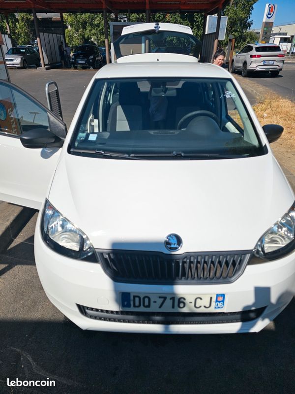Skoda citigo 2015 (image 3)