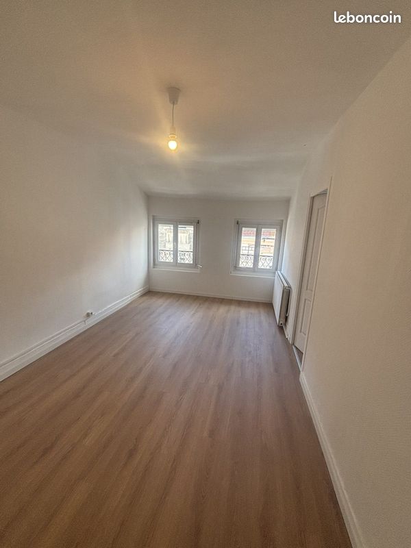 Appartement 5 pièces 120 m² · à Firminy · 120 m² · 800 €/mois