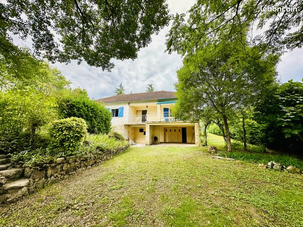 Maison 5 pièces 140 m²
