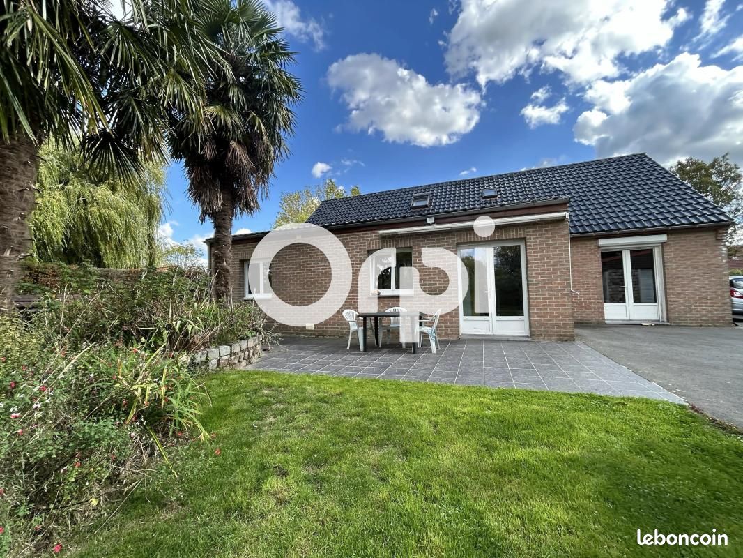 Maison 4 pièces 168 m² · à Beuvry-la-Forêt · 168 m² · 422 000 €