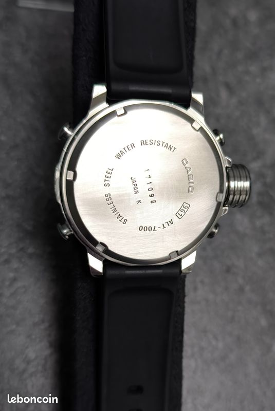 Montre Casio Pro Trek PRT-70 Vintage (années 90) - Modèle 2307, Neuve Avec étiquettes, Japon