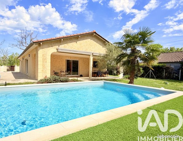 Propriété 6 pièces 148 m²