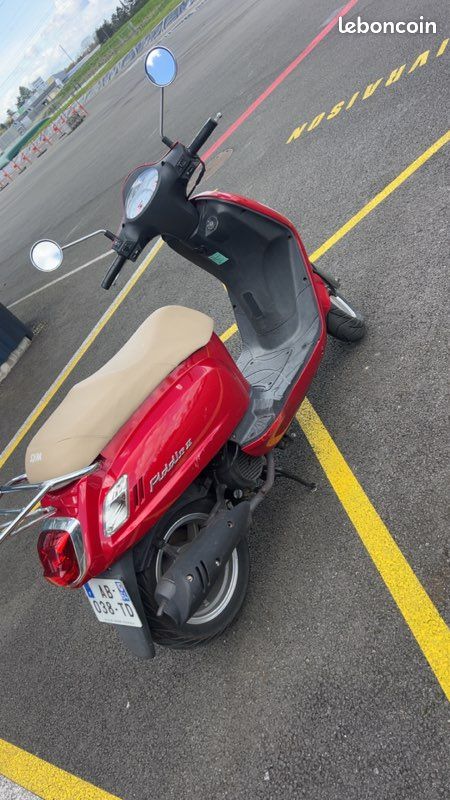 Sym fiddle 2 125cc très bon état (image 3)