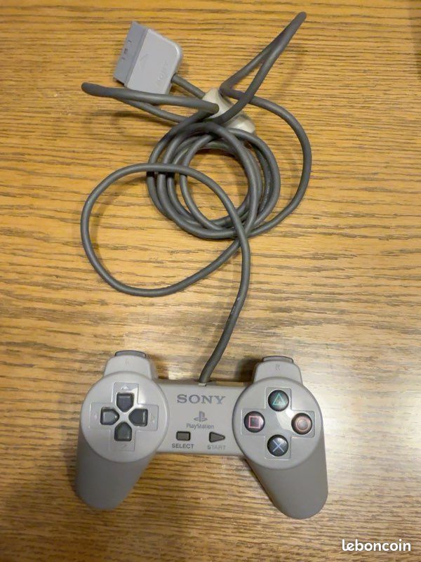 Lot manettes et jeux rétro – PlayStation / Xbox / Nintendo / Sega (image 4)