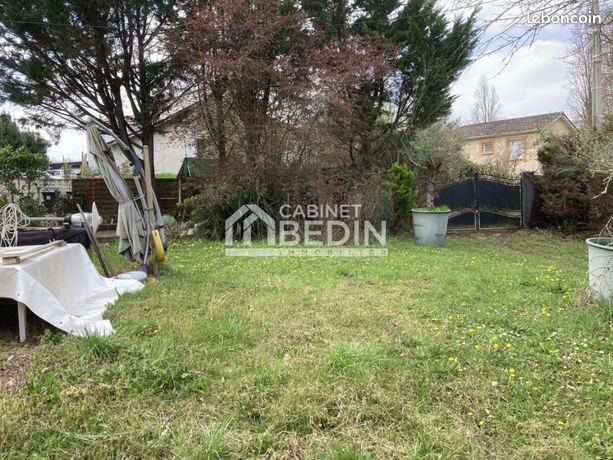 Terrain 408 m² Montussan