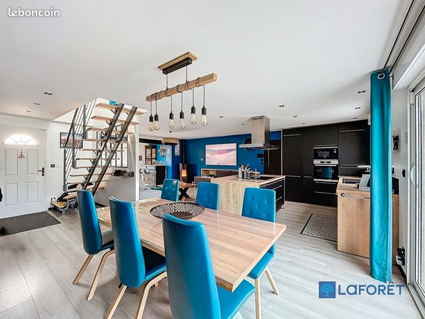 Maison 7 pièces 148 m²