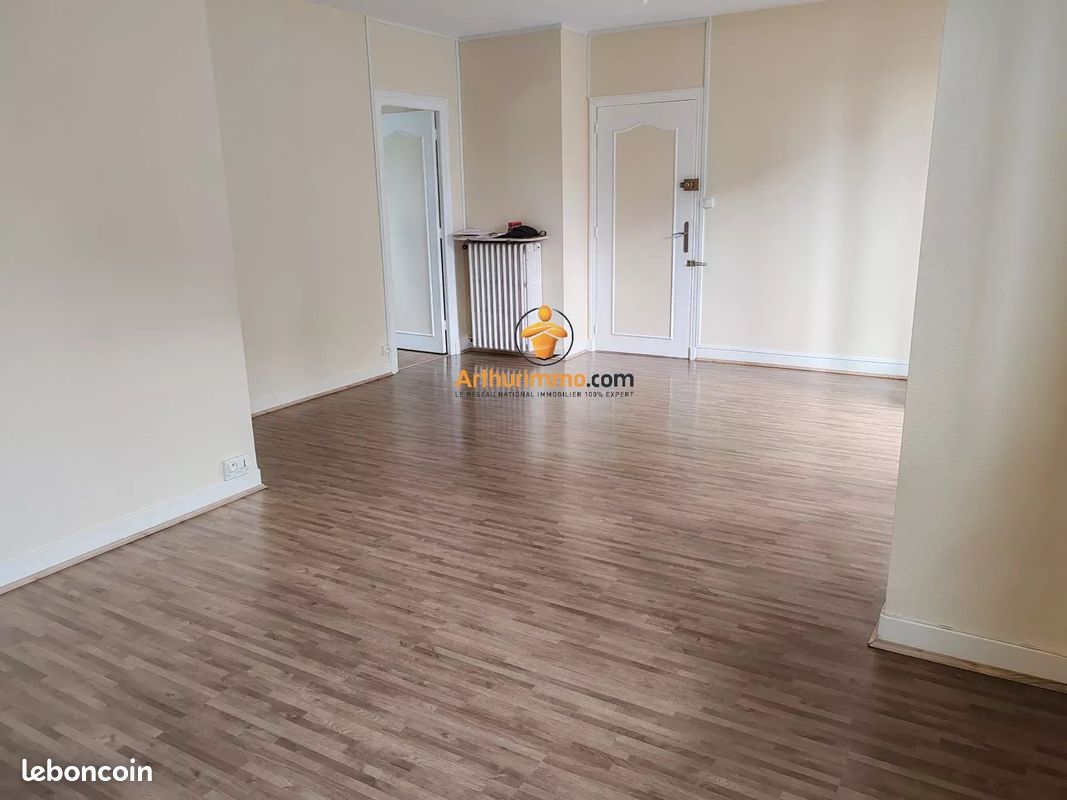 Appartement 4 pièces 82 m² · à Billère · 82 m² · 758 €