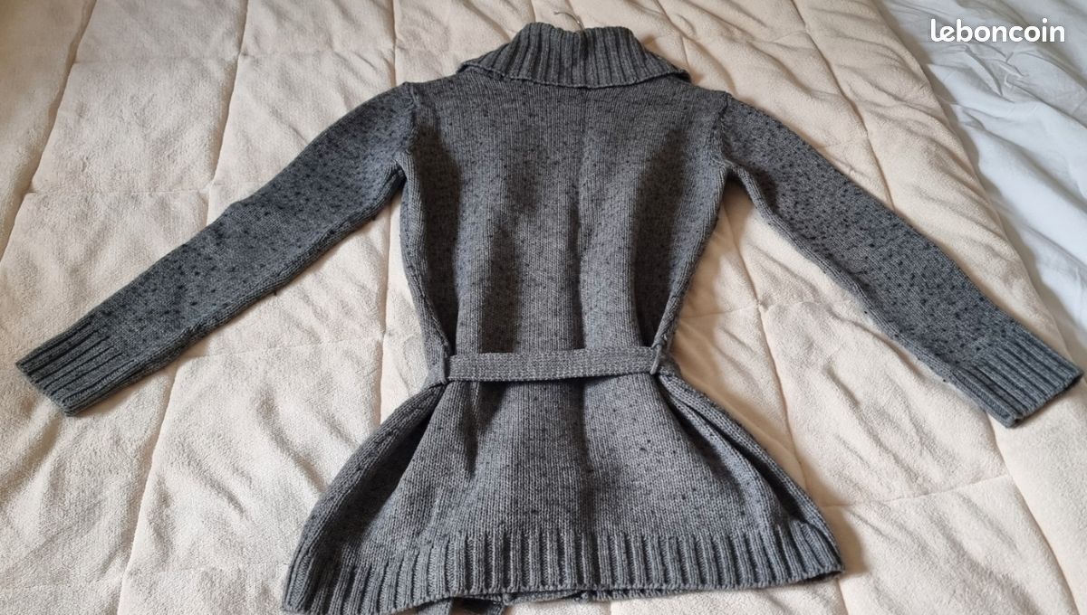 Gilet avec ceinture (image 2)