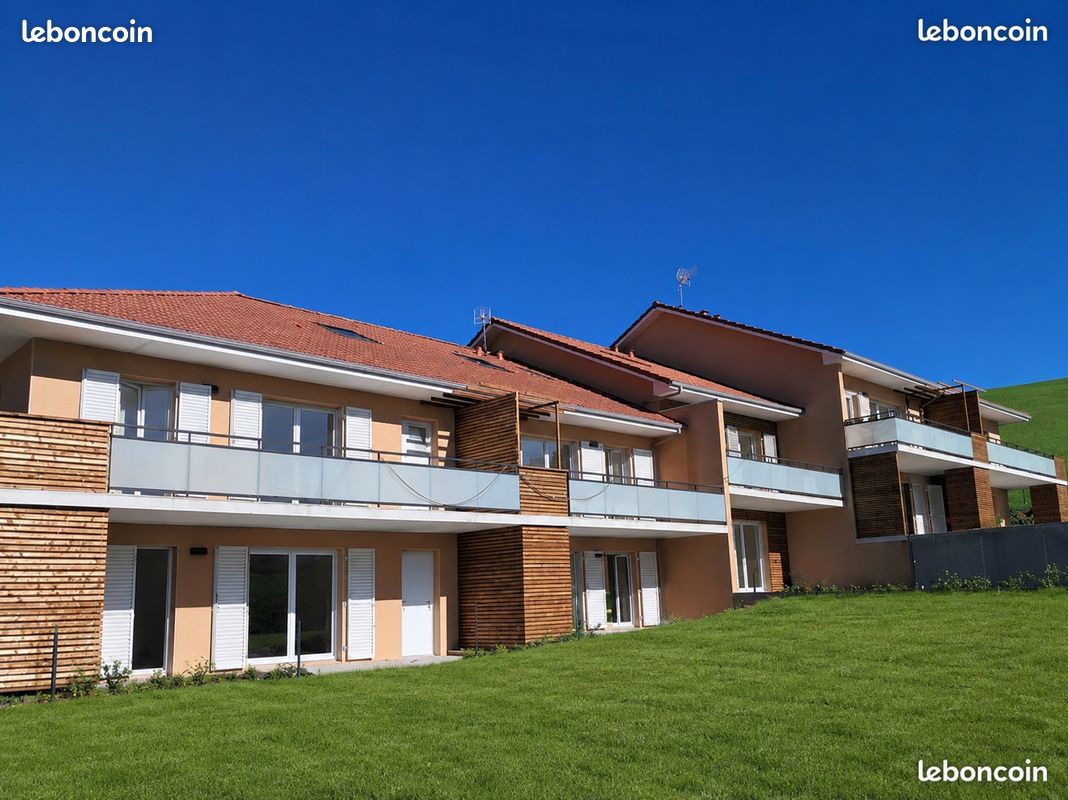 Appartement 4 pièces 102 m² · à Saint-Marcellin · 102 m² · 240 000 €