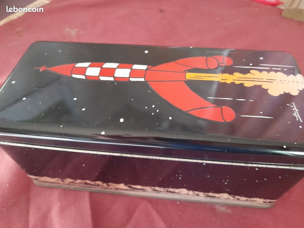 BOÎTE à BISCUITS DELACRE TINTIN FUSÉE 2019 - Twist'n Broc BOÎTE à BISCUITS DELACRE TINTIN FUSÉE 2019 - Twist'n Broc