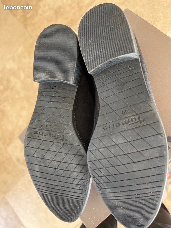 Chaussures noires Tamaris - pointure 40 (image 3)