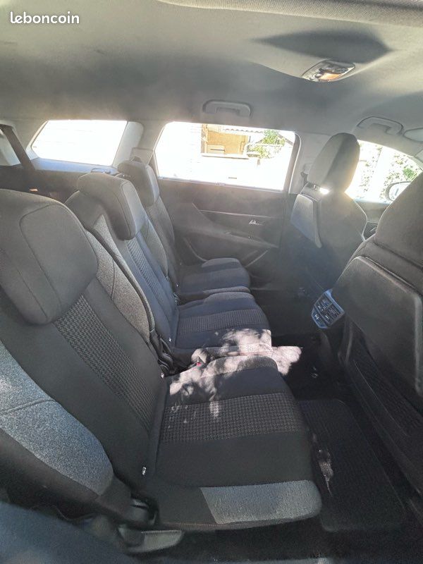 Peugeot 5008 PureTech 130 S&S BVM6 Active - 7 places (image 17)