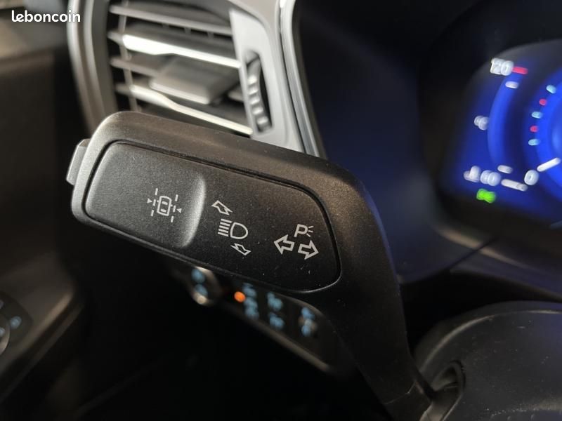 Ford Kuga 2.5 Duratec 190ch FHEV E85 ST-Line BVA (image 19)
