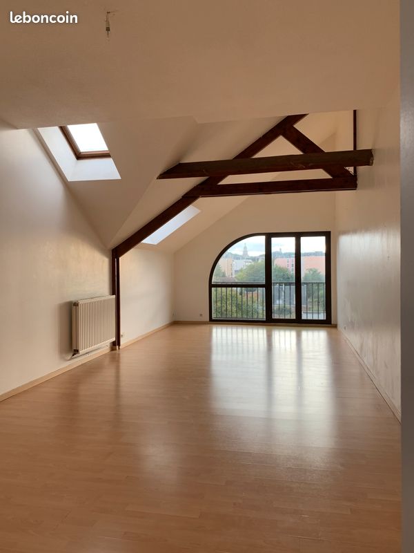 Appartement 5 pièces 95 m² · à Évreux · 95 m² · 1 030 €/mois