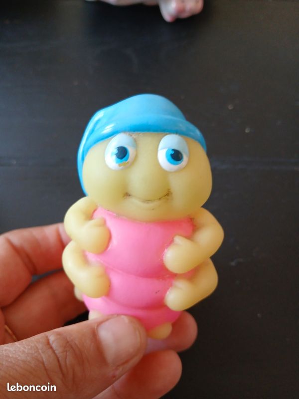 Figurine fluorescent (image 2)