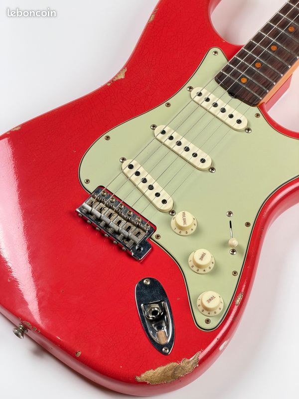 Fender Custom Shop LTD 62 Stratocaster Relic Fiesta Red (image 1)