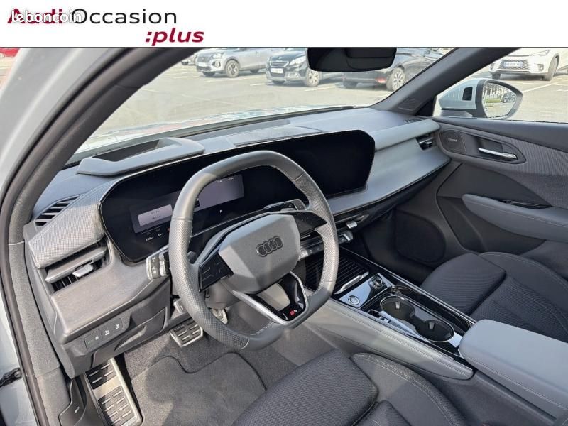 Audi Q3 1.5 e-hybrid 272ch S line S tronic 6 (image 7)