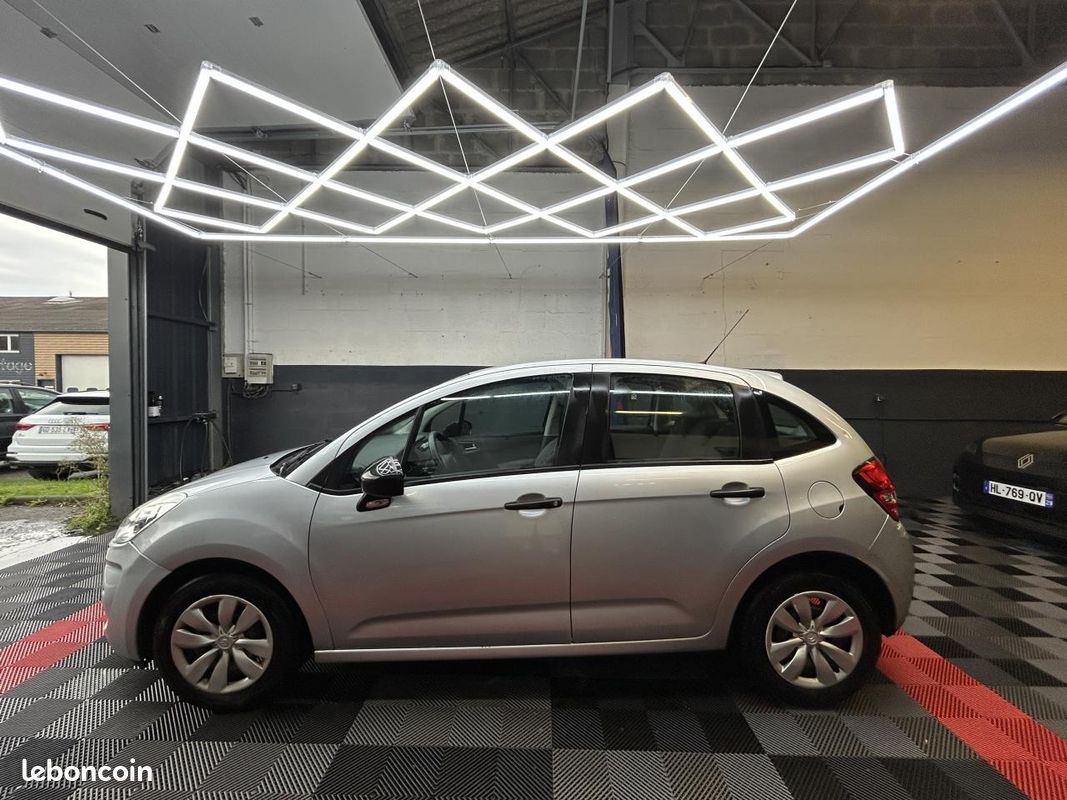 Citroen c3 1.1 60 attraction-distribution faite (image 5)