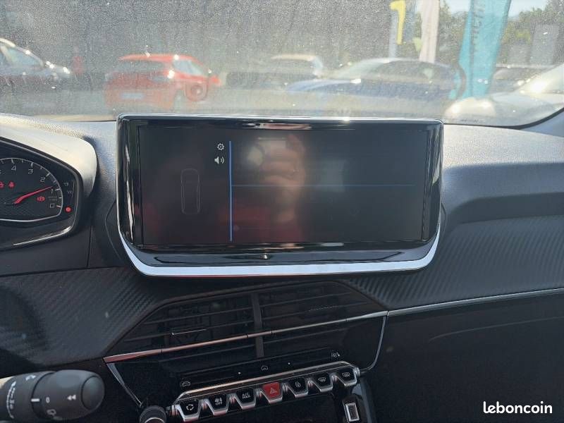 Peugeot 208 100 S&S BVM6 Style (image 15)