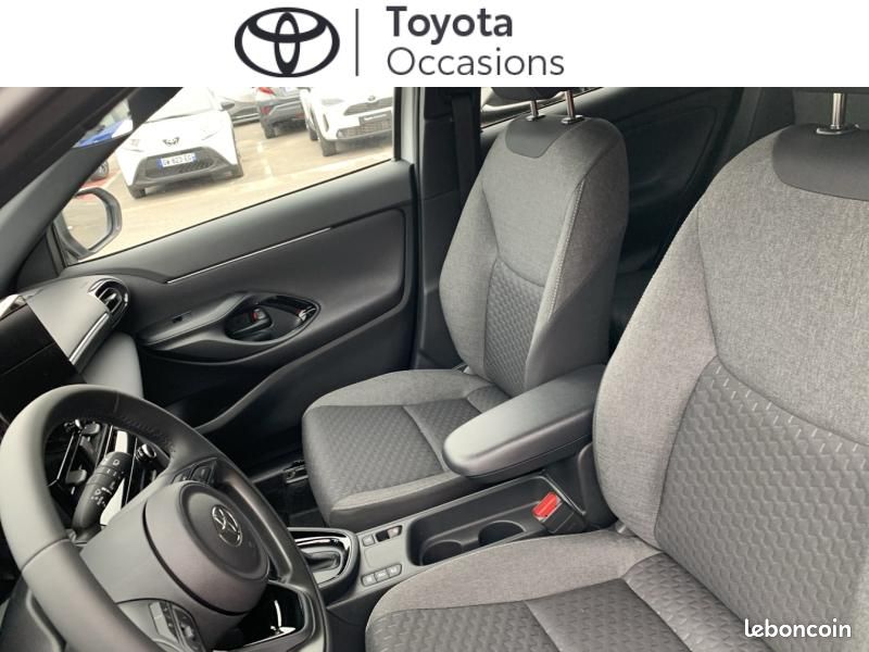 Toyota Yaris Cross 116h Design MY26 (image 23)