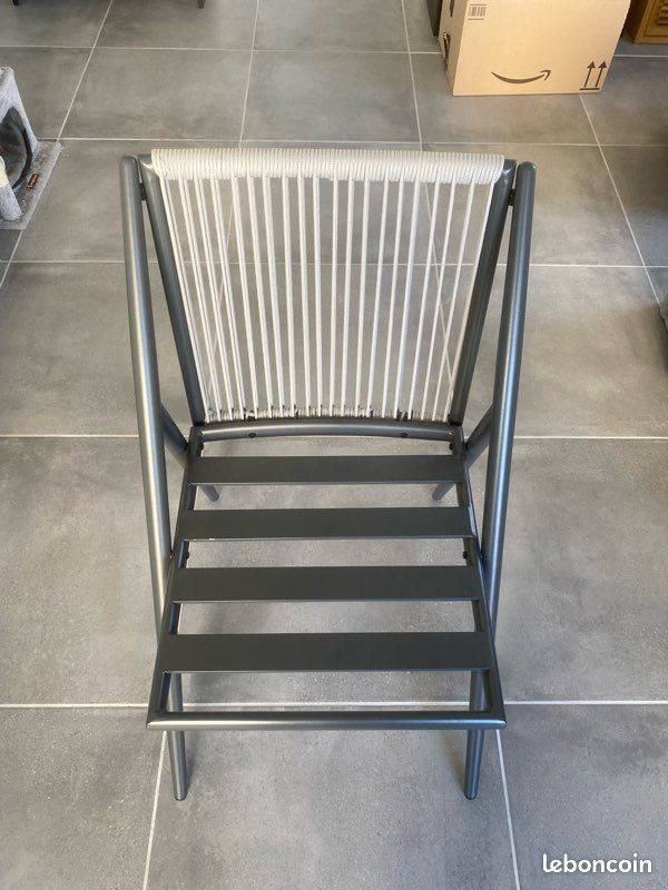 Chaise de jardin (image 1)