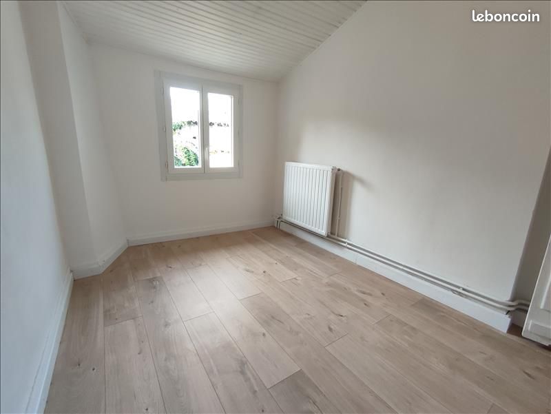 Maison de ville 4 pièces 66 m² - Sainte-Foy-la-Grande 33220 (image principale 3)