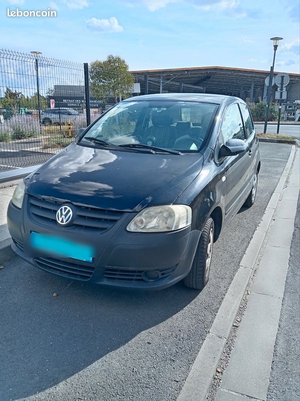 Volkswagen Fox 2007 ~140k km POUR PROFESSIONNEL (image 1)