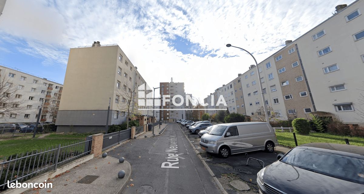 Garage · à Asnières-sur-Seine · 99 €