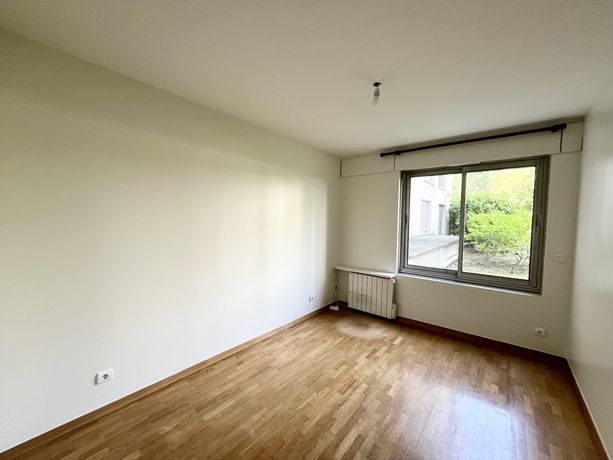 Appartement a louer suresnes - 5 pièce(s) - 102 m2 - Surfyn