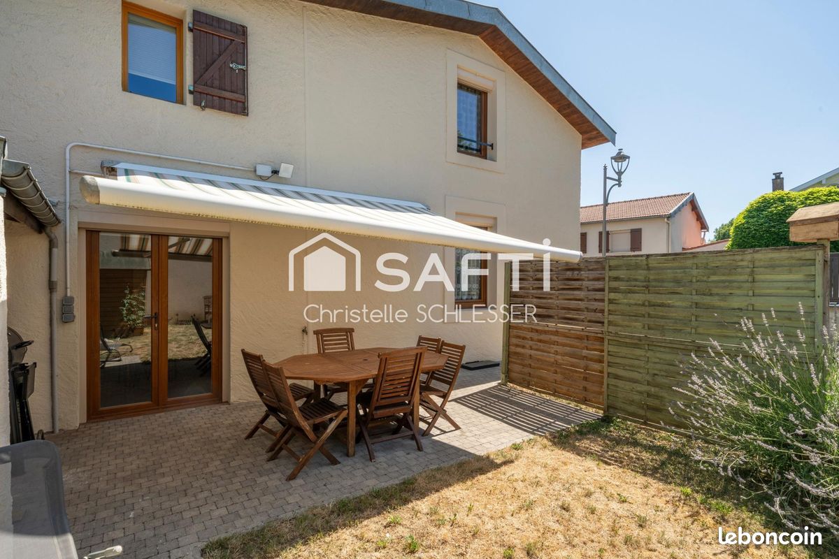 Maison 5 pièces 126 m² · à Saint-Nicolas-de-Port · 126 m² · 242 000 €