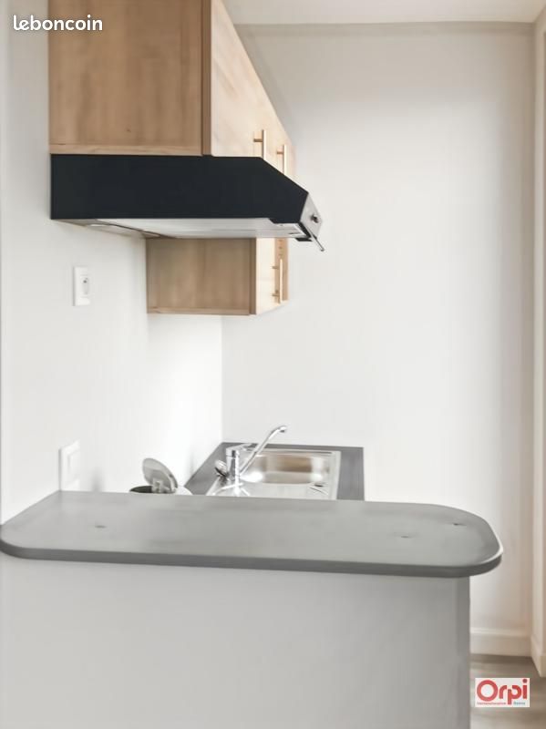 Appartement 1 pièce 17 m² · à Reims · 17 m² · 360 €/mois