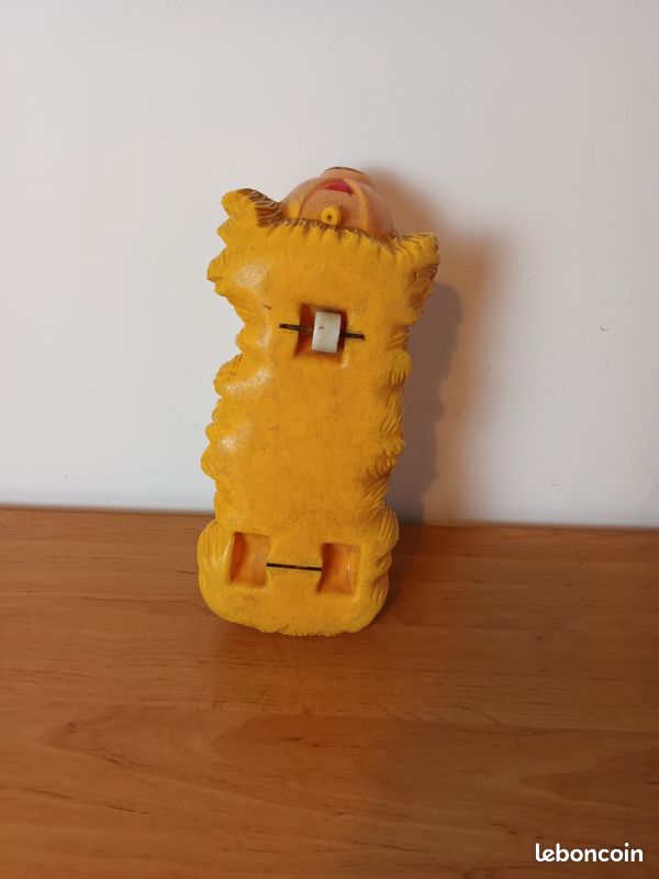 Jouet Pollux – Le Manège Enchanté – Plastique Soufflé à Tirer – Occasion