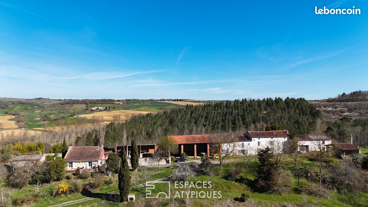 Maison 14 pièces 550 m² · à Belpech · 550 m² · 649 000 €