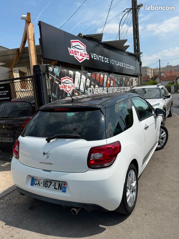 CITROËN DS3 1.2 VTi 82CH CT OK (image 5)