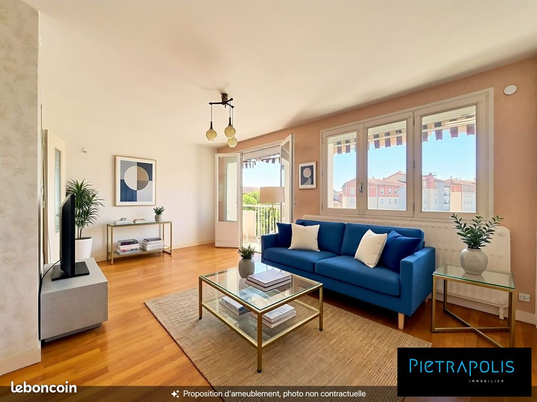Appartement 4 pièces 83 m² · à Décines-Charpieu · 83 m² · 200 000 €