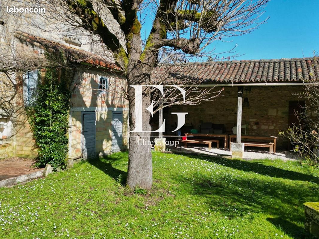 Maison 10 pièces 331 m² - Touvre 16600 (image principale 16)