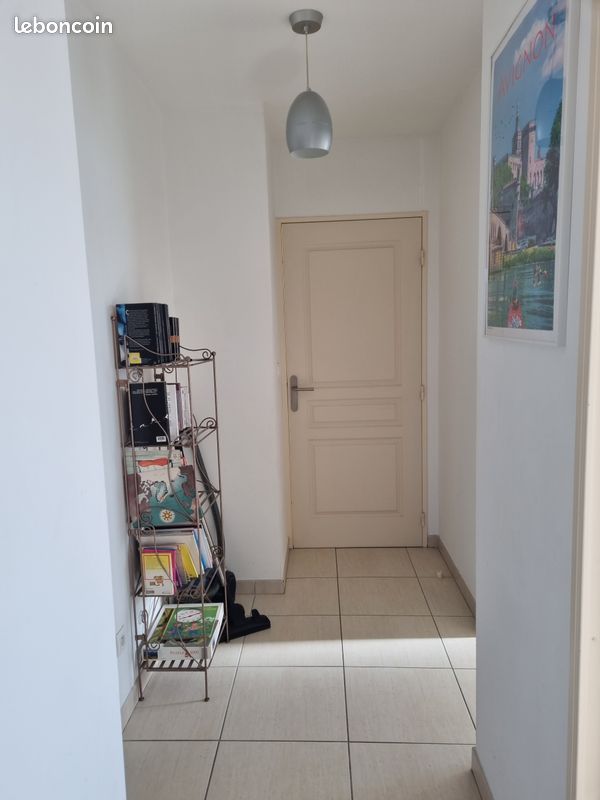 Lumineux, 2 chambres, parking, résidence securisée (image 3)